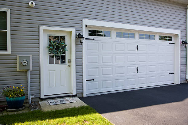 24/7 Emergency Garage Door Panel Replacement experts in Red Hill, PA